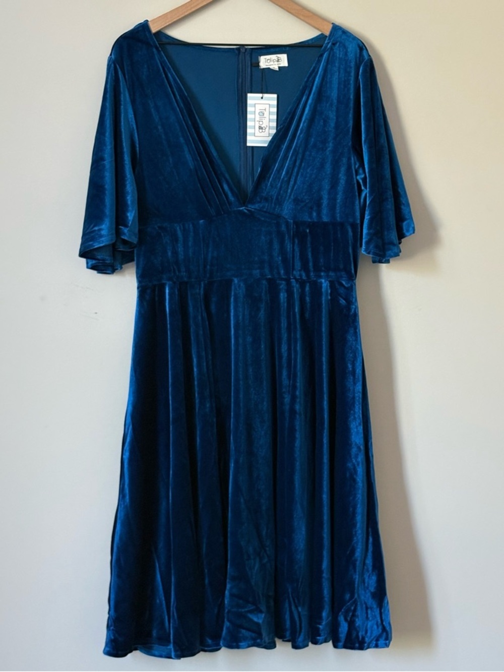 NWT Tulip B Velvet V-Neck Midi Dress